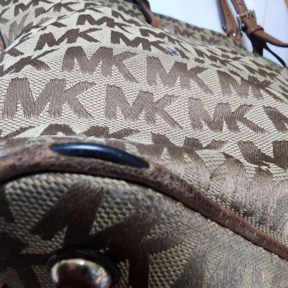 Michael Kors Tan & Brown Signature MK Tote Bag - Picture 12 of 15